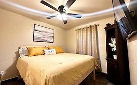 The Rustic @ Paseo De Encinal Dr # 2